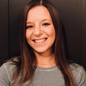 Meet your Posher, Cierra